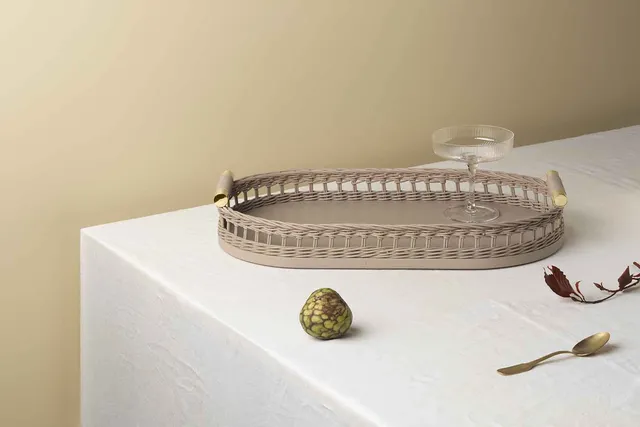 Mila Maurizi Savoir-faire Eclaire 03 vassoio legno e ottone