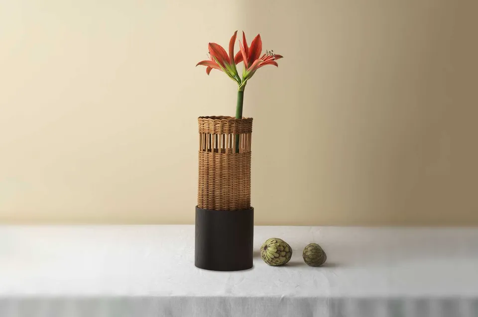 Mila Maurizi Savoir Faire Savarin Large vaso frassino canna